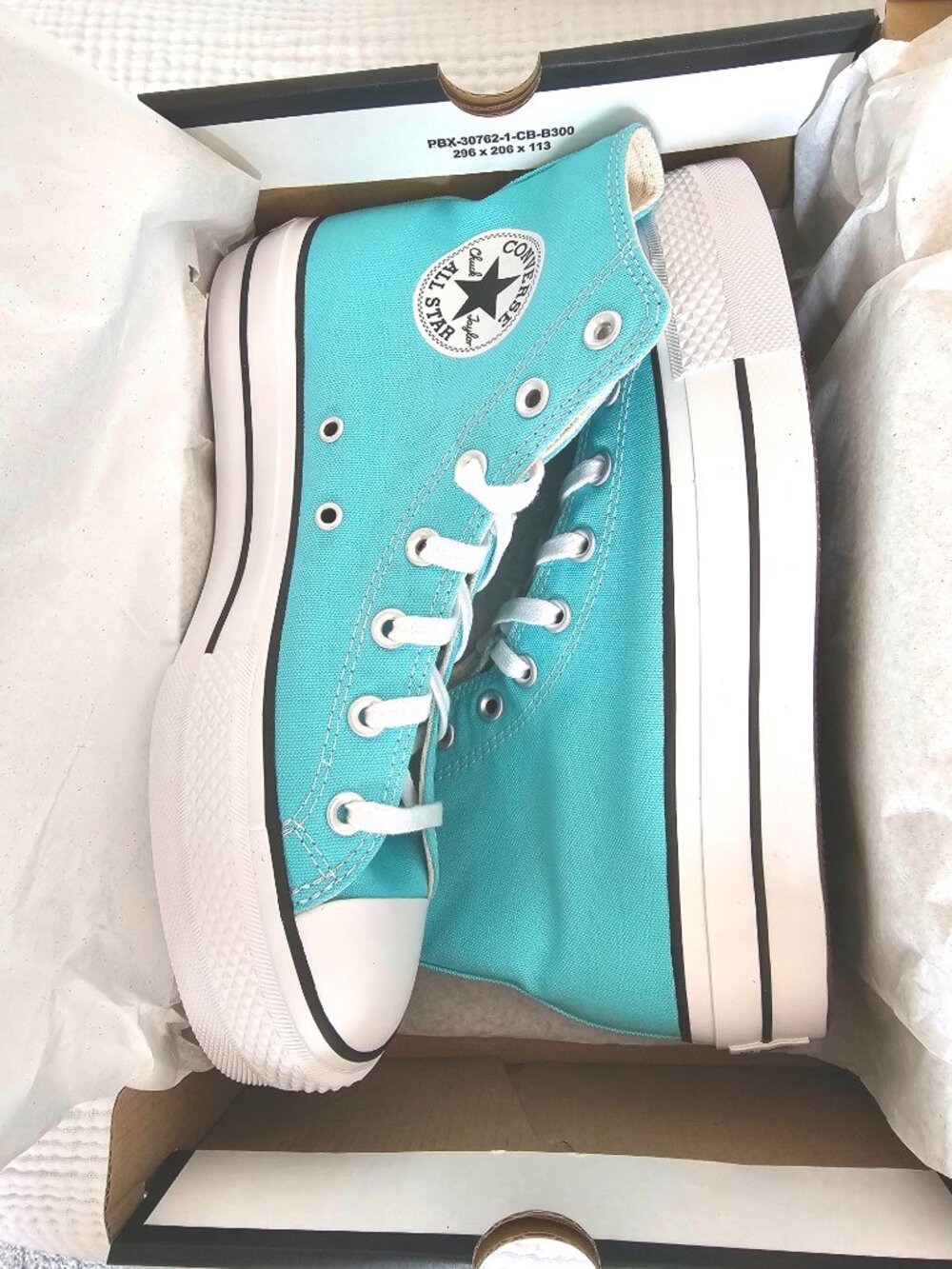😍NWT😍 Converse Chuck Taylor All Star Lift Canvas Platform, Womens 8.5 - Picture 3 of 12
